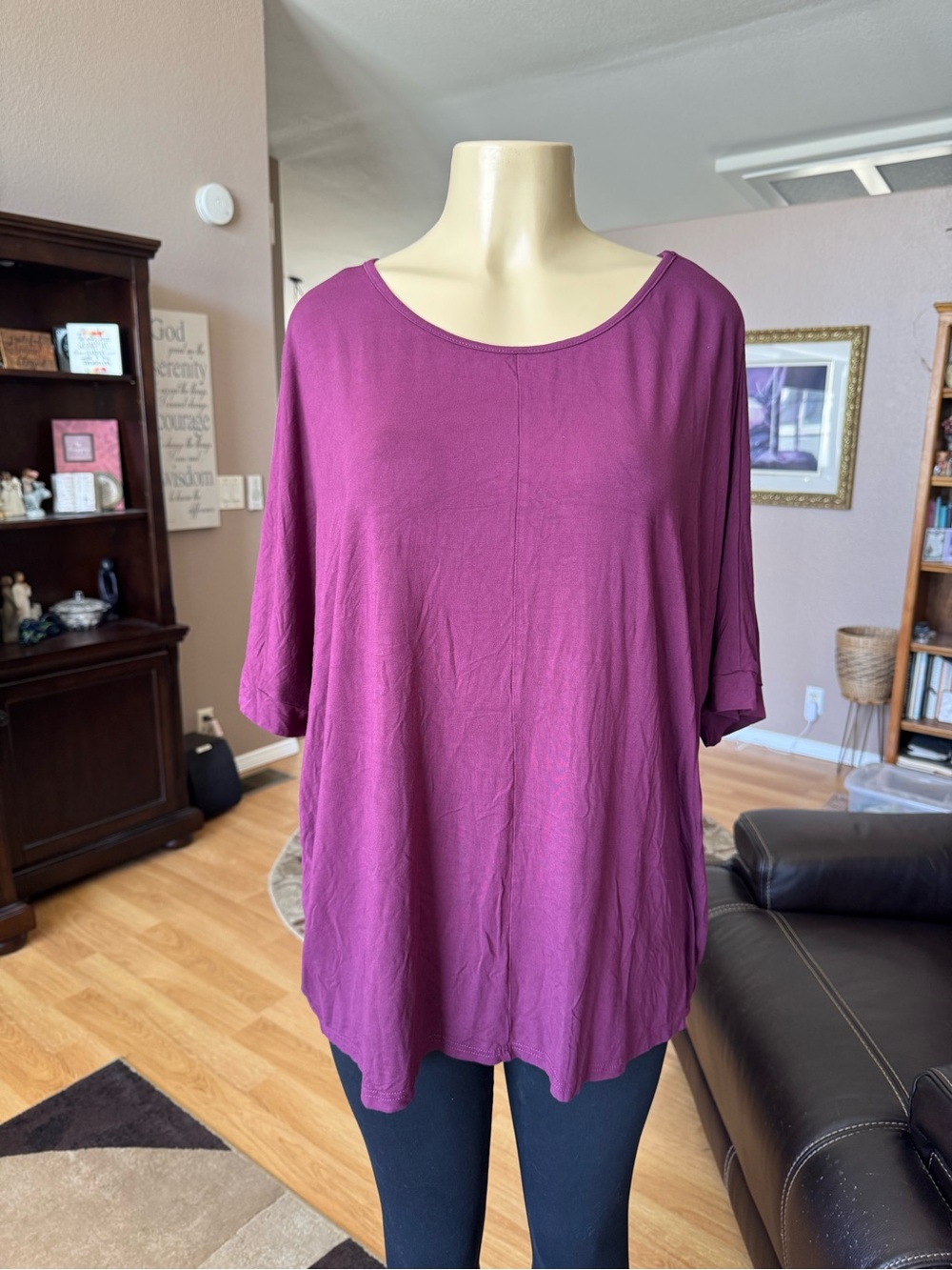 BloomChic plum relaxed short sleeve tunic-size 14/16